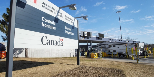 Canada US border will stay closed until US get Covid-19 cases under control