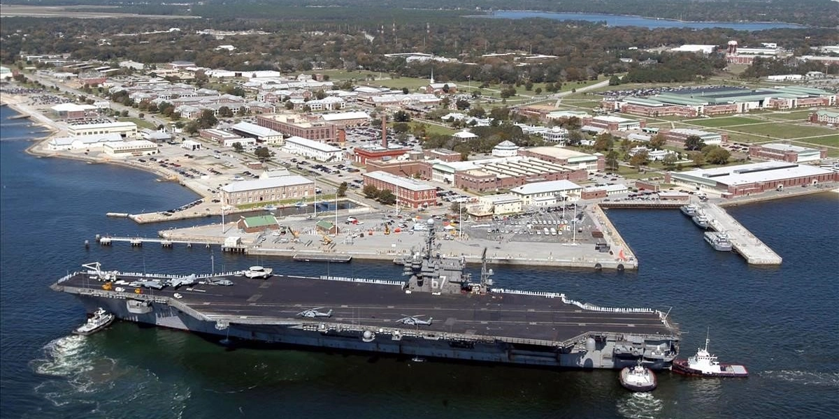 Naval base shooting in Pensacola, Florida, leaves four dead