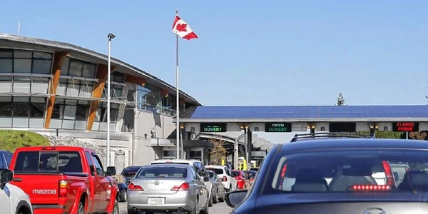 Border Patrol agents have broken the protocol and pointed to American Iranians at the northern border