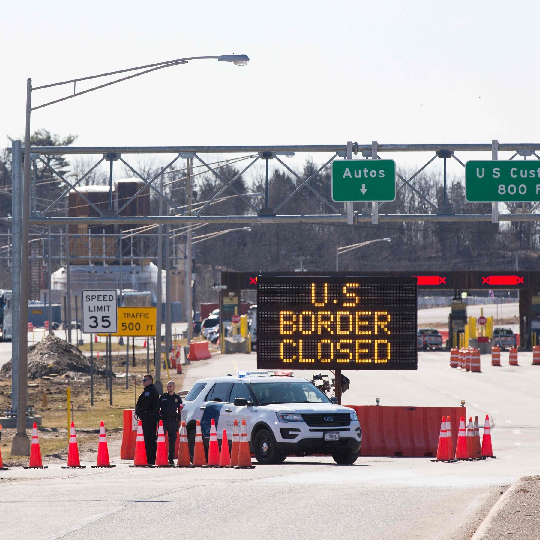 When will the border between the United States and Canada open?