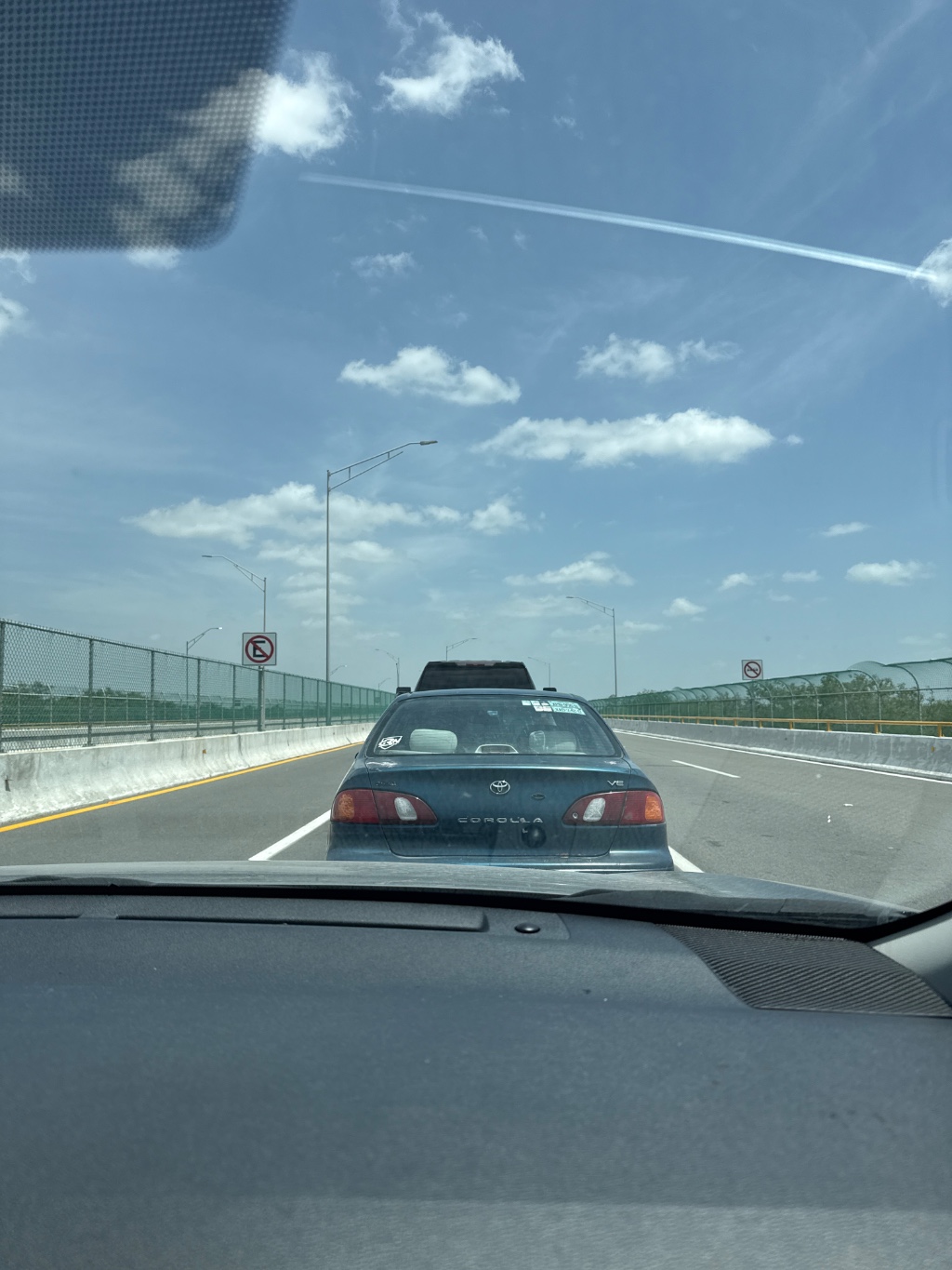 1 hora y apenas a mitad de puente